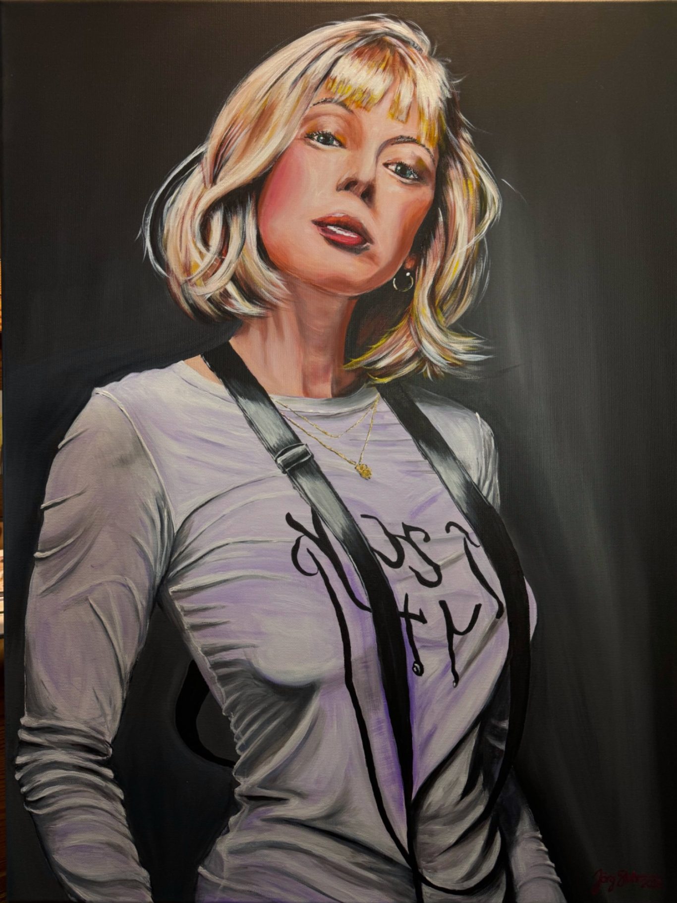 Natural Beauty Eine ganz normale blonde Frau im weißen Shirt